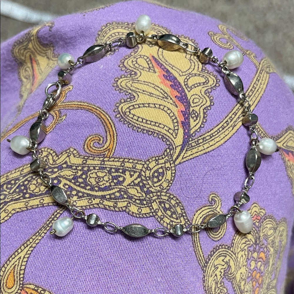 Sterlimg Silver and genuine Pearl Bracelet